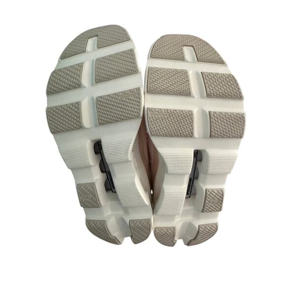 EUC On Cloudmonster Void women’s running shoes sz 10 color dew/ ivory - Picture 12 of 13